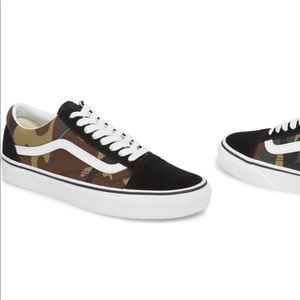 Vans sneakers